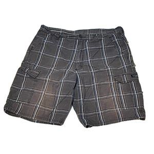 Wrangler cargo chino shorts mens 36 x 10 plaid striped brown blue